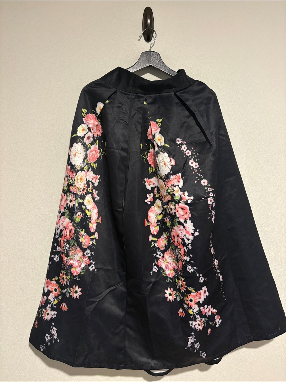 Choies Black A-Line Midi Skirt with Pink Floral Print